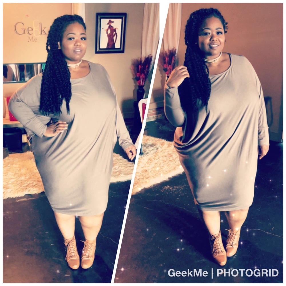 Plus size Dresses - Picture 3 of 6